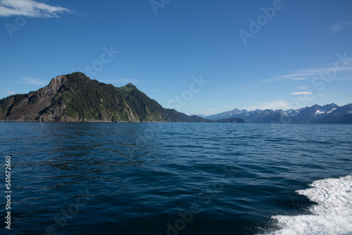 sea and mountains of alaska © Jamila
