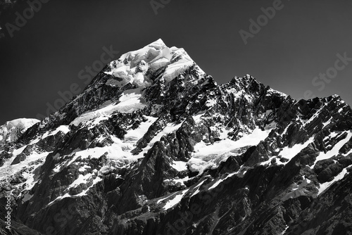 NZ Cook peak snow tele BW