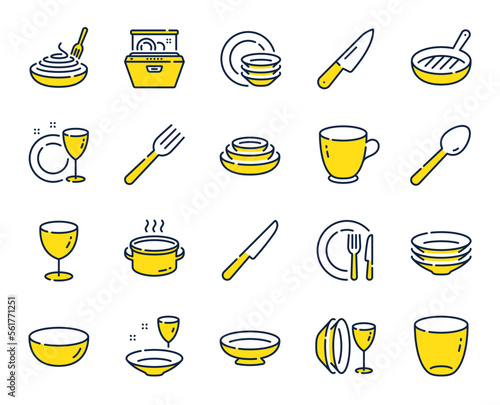 Tableware line icons. Dish plate, Food bowl and Cooking utensils set. Fork, spoon and knife cutlery line icons. Grill pan, dish washer and dish with pasta. Food plate, glass and tea cup. Vector