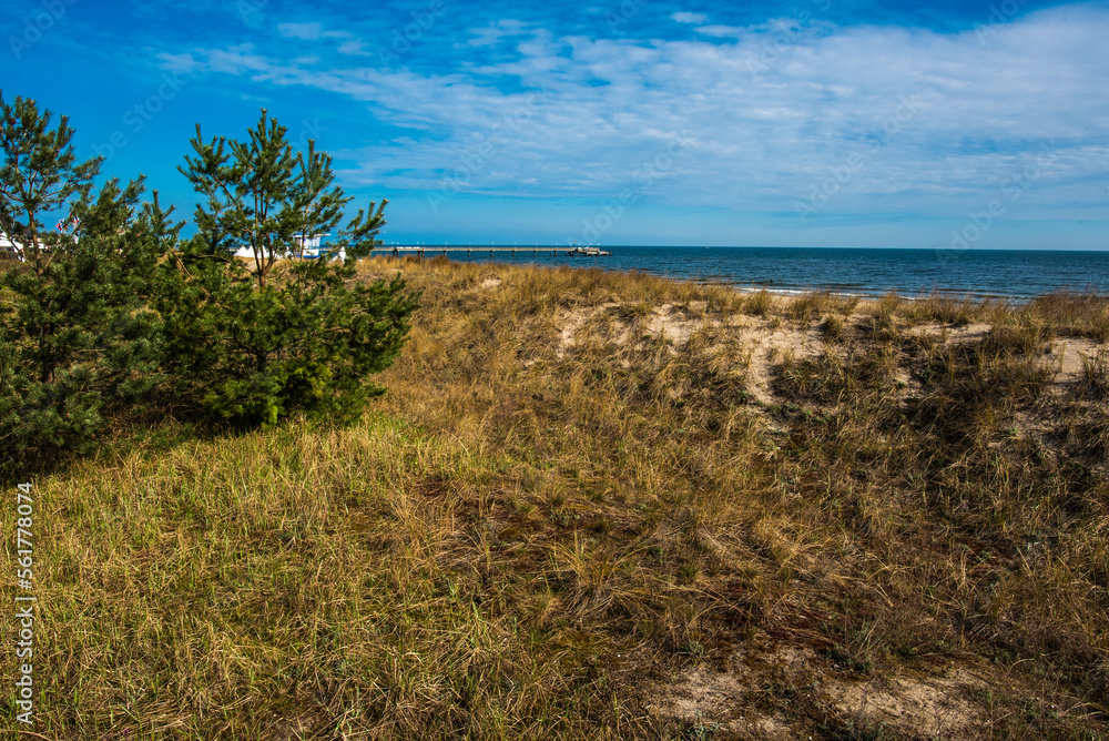 Blick über die Dünen vom Seebad Bansin auf die Ostsee