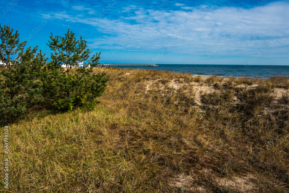 Blick über die Dünen vom Seebad Bansin auf die Ostsee Blick über die Dünen vom Seebad Bansin auf die Ostsee