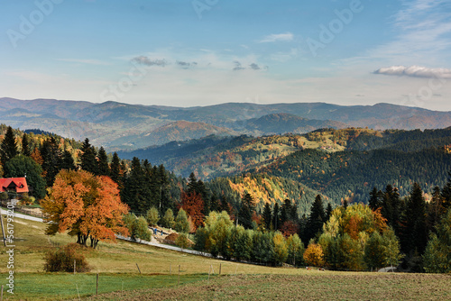 Autumn view from Obidza in the Beskid Sądecki