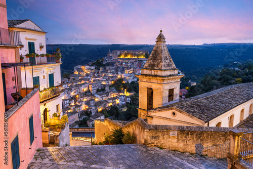 Tableau sur toile Santa Maria delle Scale in Ragusa, Sicily, Italy
