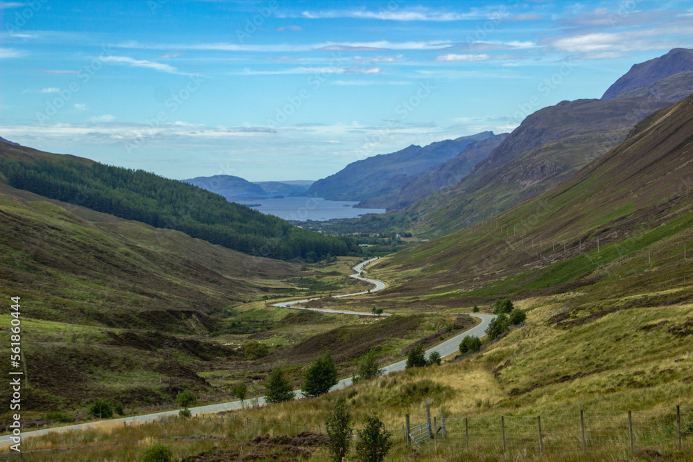 Fototapeta premium Loch Maree from Glen Docherty