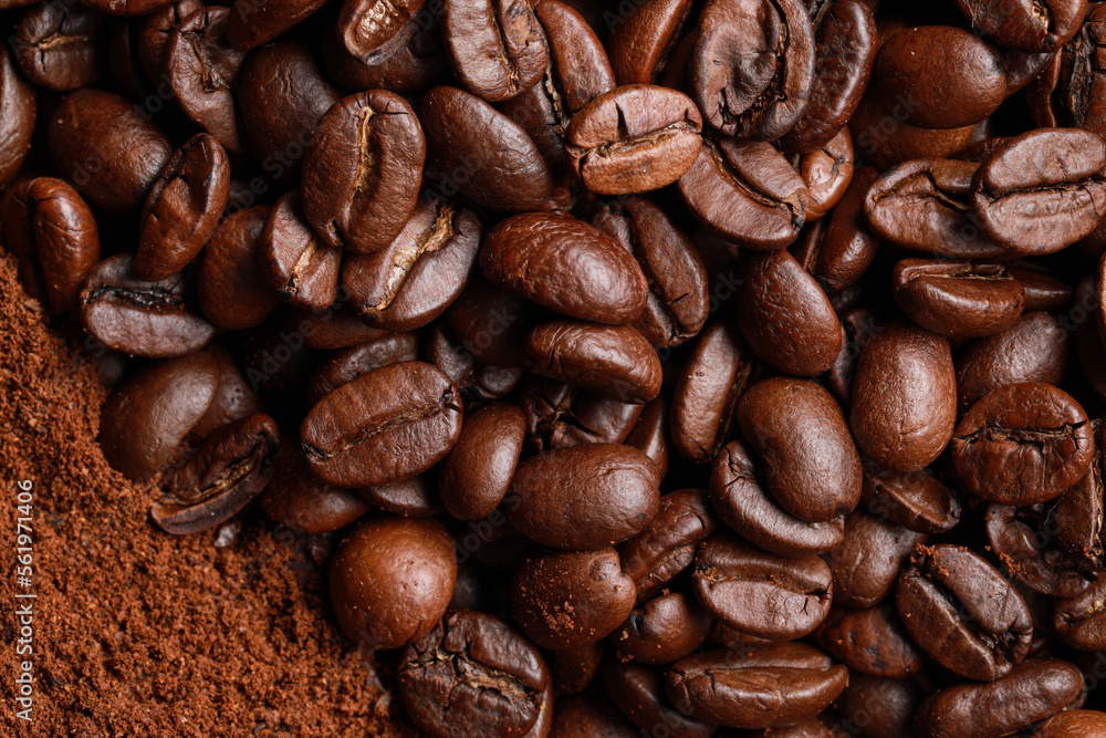 Obraz premium Different types of coffee as background, top view