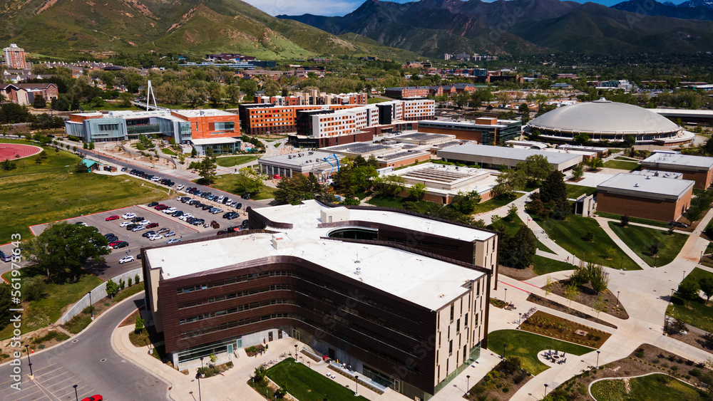 Fototapeta premium aerial drone shot of lassonde at the university of utah salt lake city