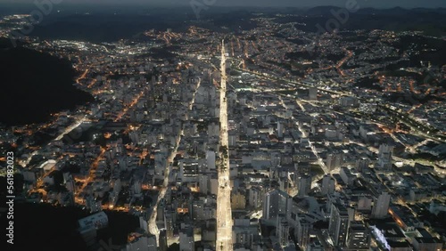 Juiz de Fora - Avenida Rio Branco a noite