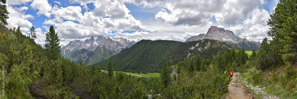 Naklejka premium Panorama Alpenlandschaft Dolomiten / Südtirol