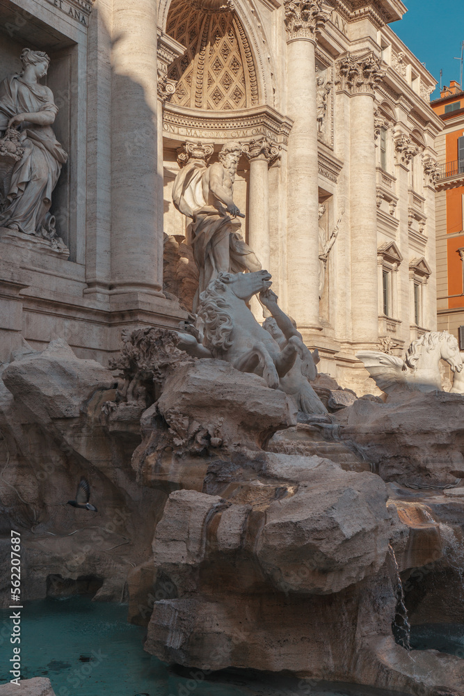 Neptune's perspective at the Trevi Fountain. 