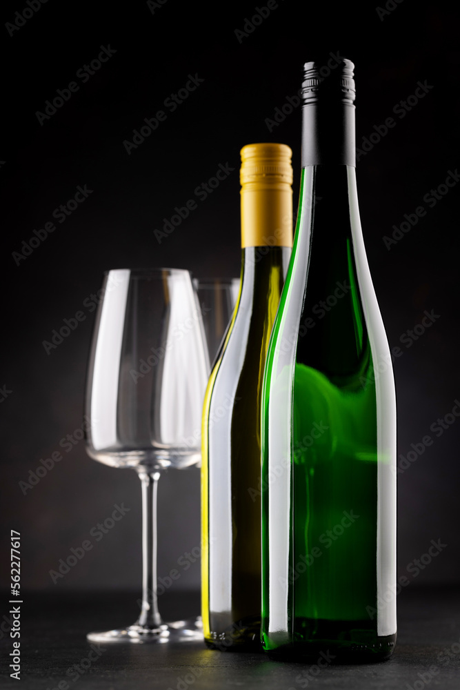 White wine bottles White wine bottles