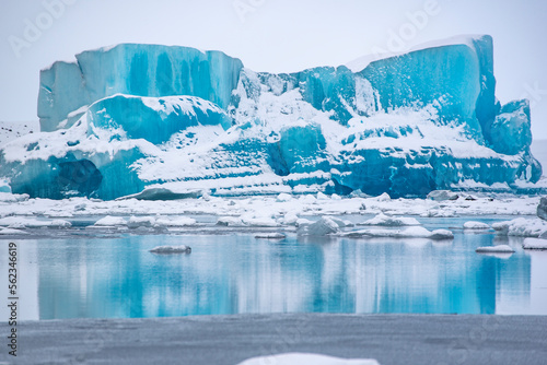 Piccolo scorcio sulla laguna di Jokulsarlon in Islanda.