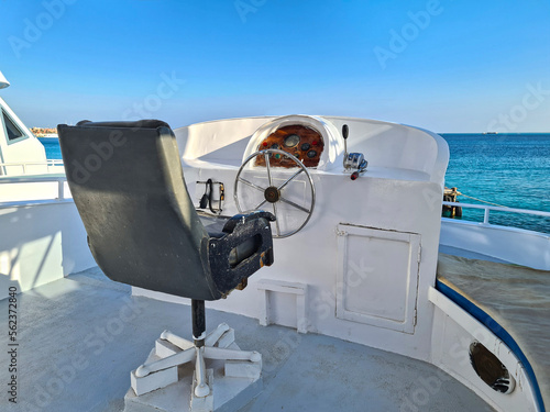 Canvas Print The place of the captain on a pleasure boat. Marine vehicle.