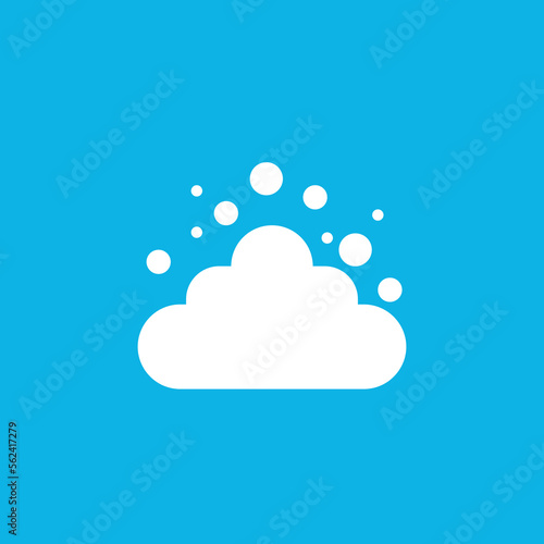 Cloud icon vector. Line sky symbol. Trendy flat weather outline ui sign design. Thin linear graphic pictogram for web site, mobile application. Logo illustration. Eps10.