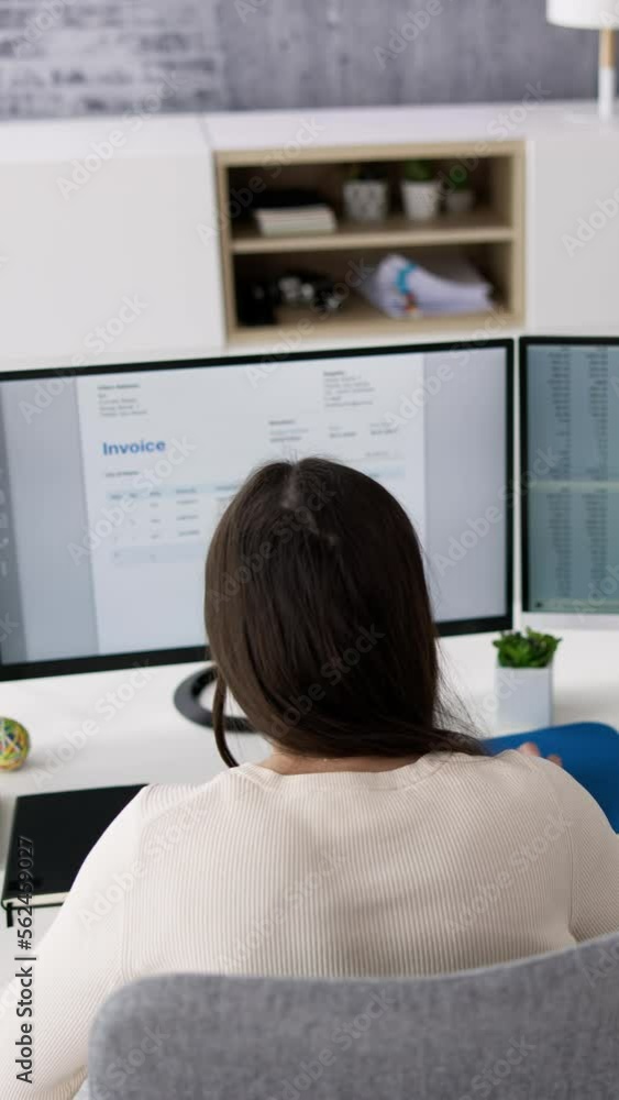 Using Corporate Invoice Spreadsheet Using Corporate Invoice Spreadsheet