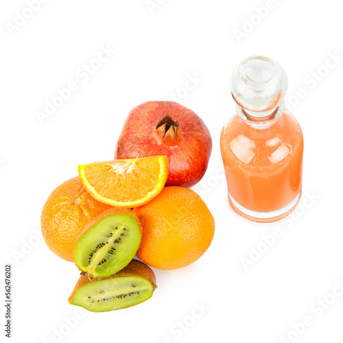 Fototapeta Naklejka Na Ścianę i Meble -  citrus fruits and fruit juice in bottle isolated on white background.