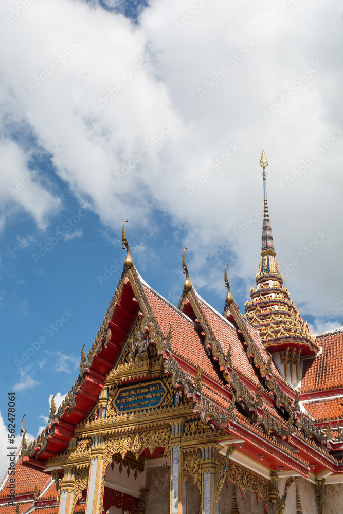 Fototapeta premium Old roof of the temple in The Chalong