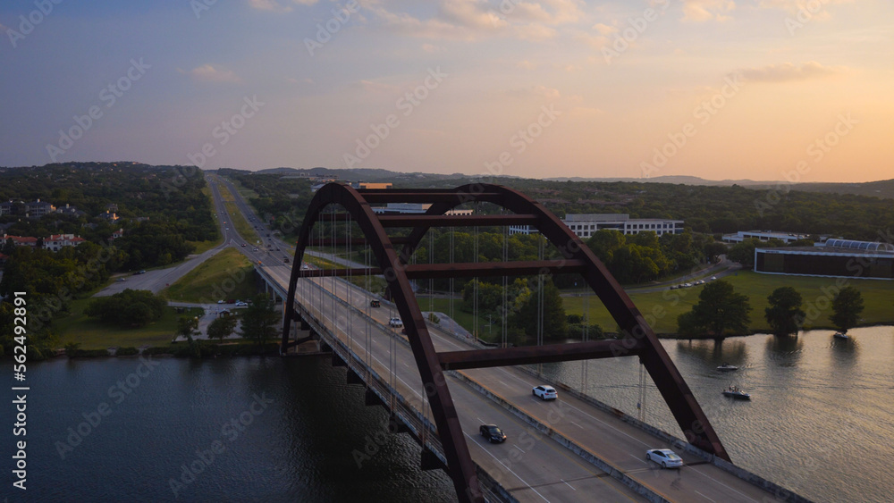 Fototapeta premium Sunset at Pennybacker Bridge (360 Bridge) in Austin, Texas