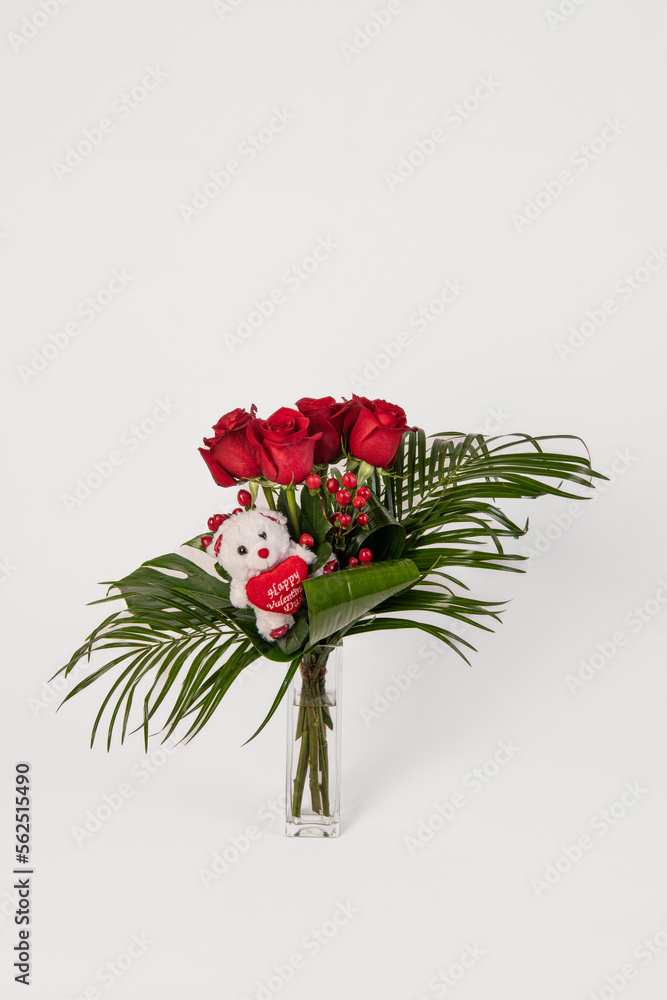 Obraz premium Half dozen red roses arrangement for Valentine's Day