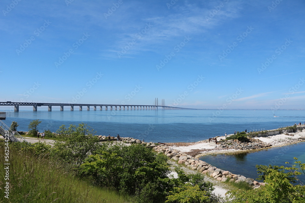 Öresund Bridge is world's longest cable-stayed bridge for combined road and rail transport