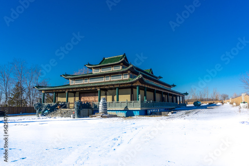 Vietnamese Chua Cham Lo Vuong Budhist temple constructed in 2015  in the city of Maple, Vaughan, Ontario, Canada. A National Heritage site. © Mehdi