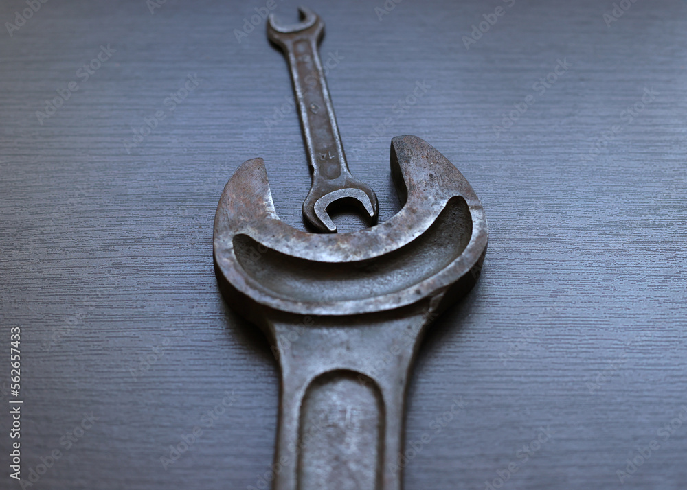 Keys are large and small. A tool for work. Wrench Keys are large and small. A tool for work. Wrench