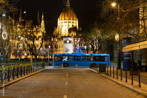 hungarian parliament city