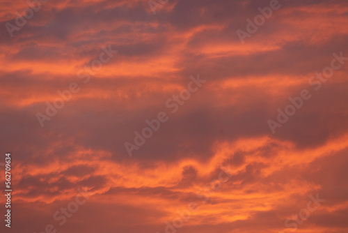 Wolkenspiel im Abendlicht © Dmeyer