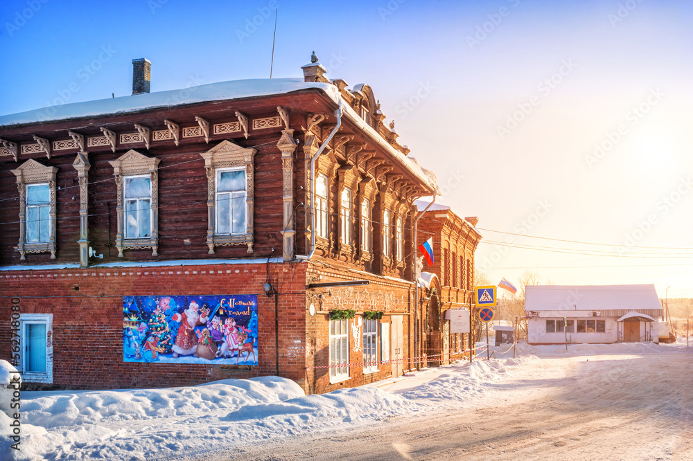 The house of the merchant Stolbov, Ananyinskaya street, the city of Myshkin, Yaroslavl region. Caption: Happy New Year!