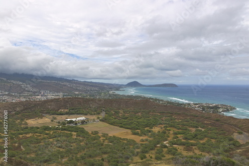 Wallpaper Mural View of the Diamond Head crater and the south shore of Oahu, Hawaii Torontodigital.ca