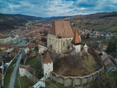 Fotografie Beautiful drone shot of Biertan fortified church