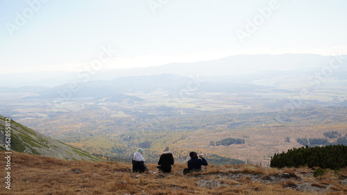 Fototapeta Naklejka Na Ścianę i Meble -  wyprawa w góry 