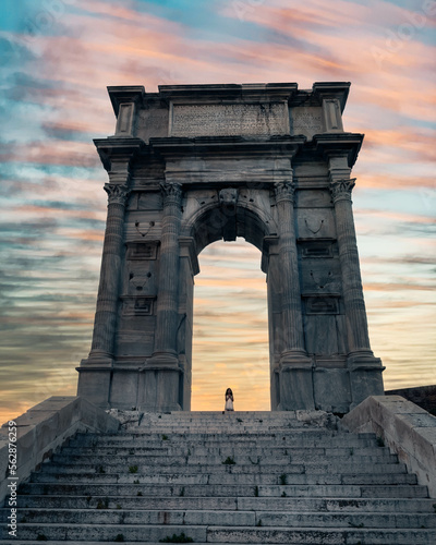 Fotografie Trajan's triumphal arch in Ancona Italy