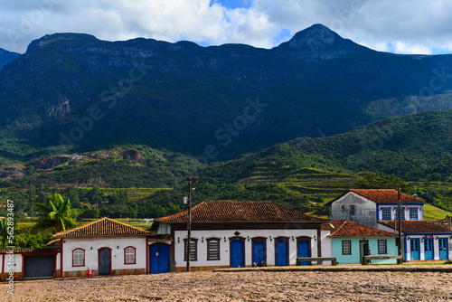 The picturesque town square of small, colonial Catas Altas, surrounded by the mountains of the Serra do Caraça range, Minas Gerais state, Brazil