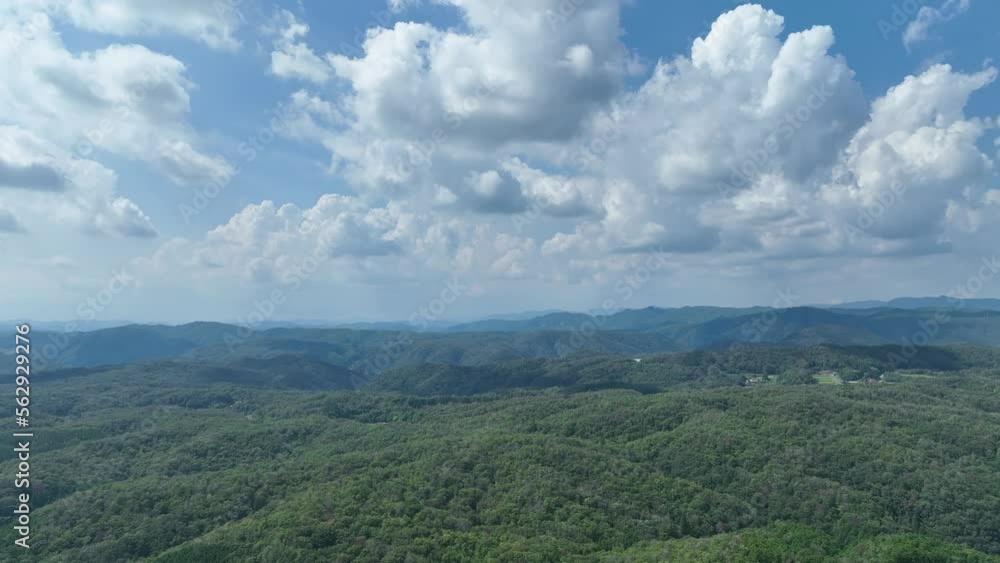 広大な山 広大な山