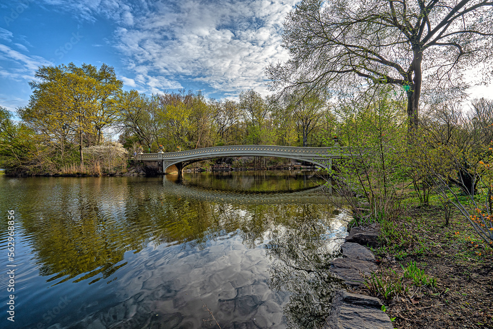Fototapeta premium Bow bridge in early spring