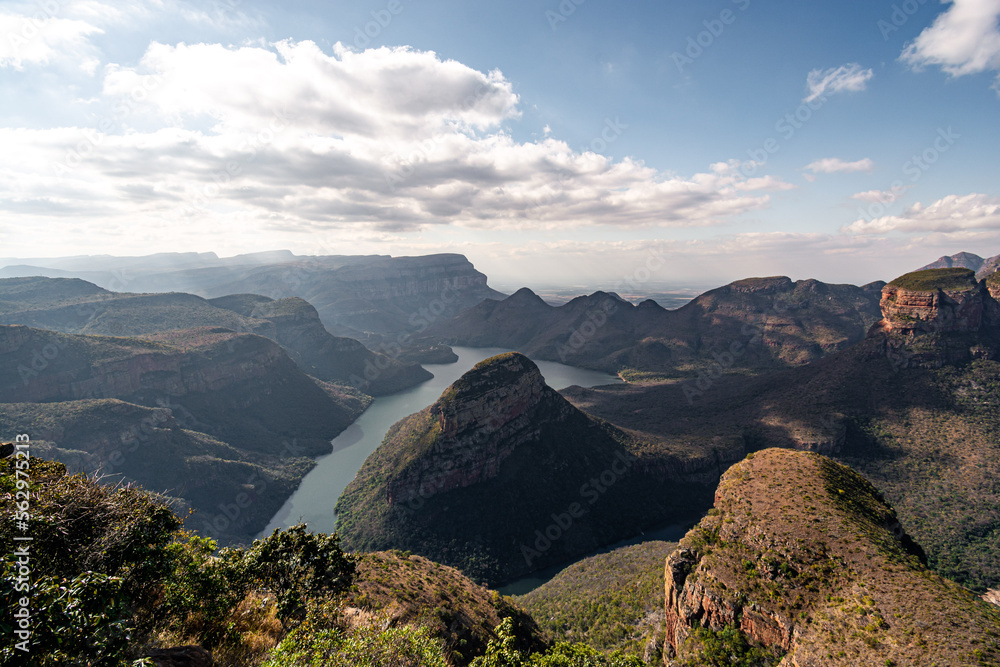 Obraz premium The Three Rondavels, view over the Blyde River Canyon, Drakensberg, South Africa