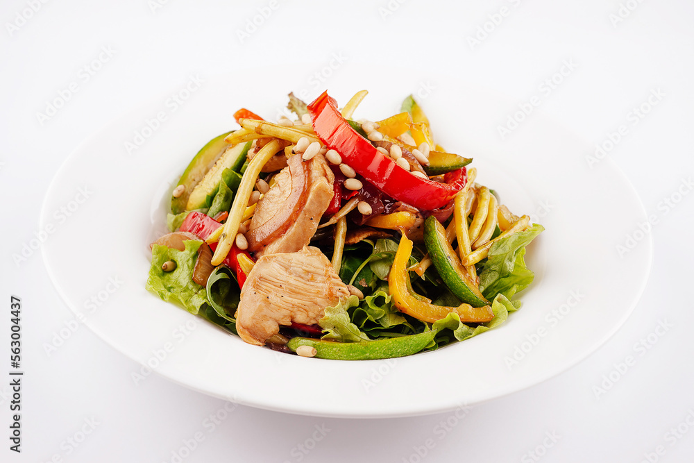 Salad with chicken, lentils and green beans Salad with chicken, lentils and green beans