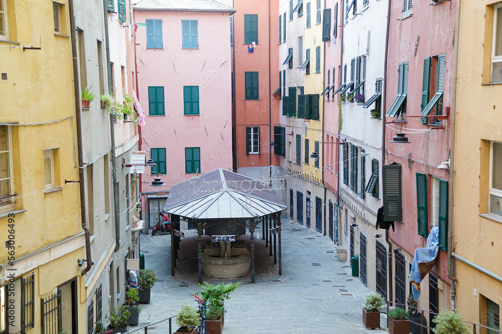 Obraz premium Piazza dei Truogoli di Santa Brigida, Genoa (Italy)