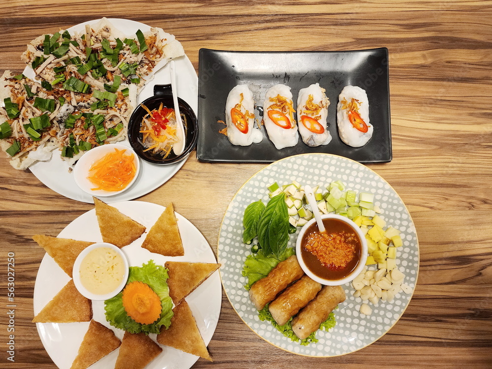Vietnamese set meal served with sweet sauce Vietnamese Pizza