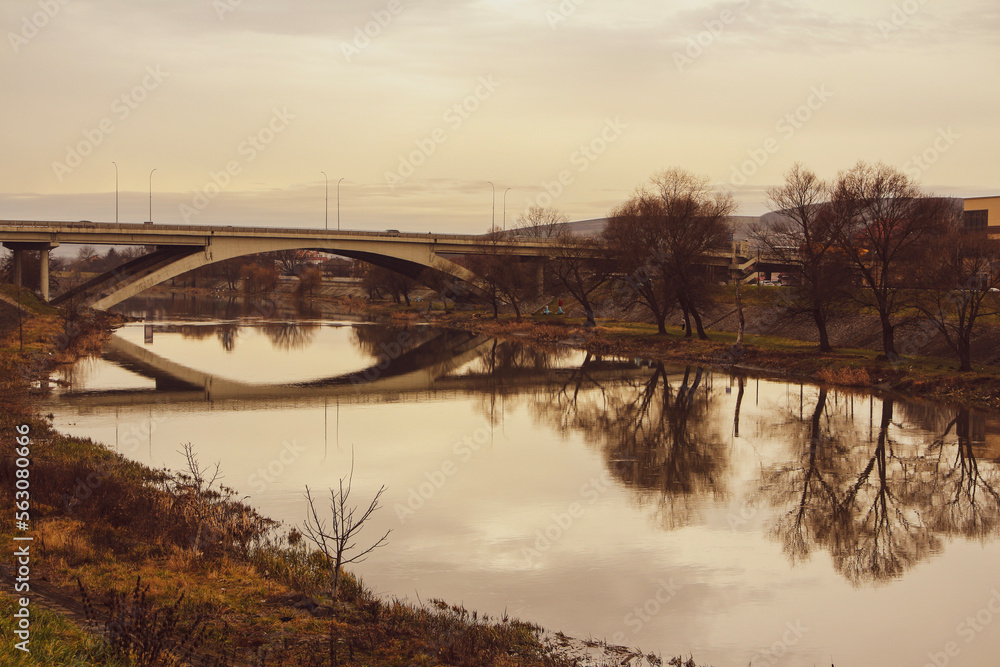 Obraz premium old bridge over the river
