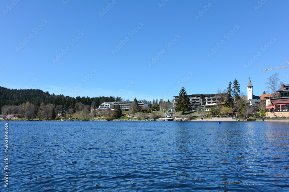 On the Lake Titisee with a view of the shore