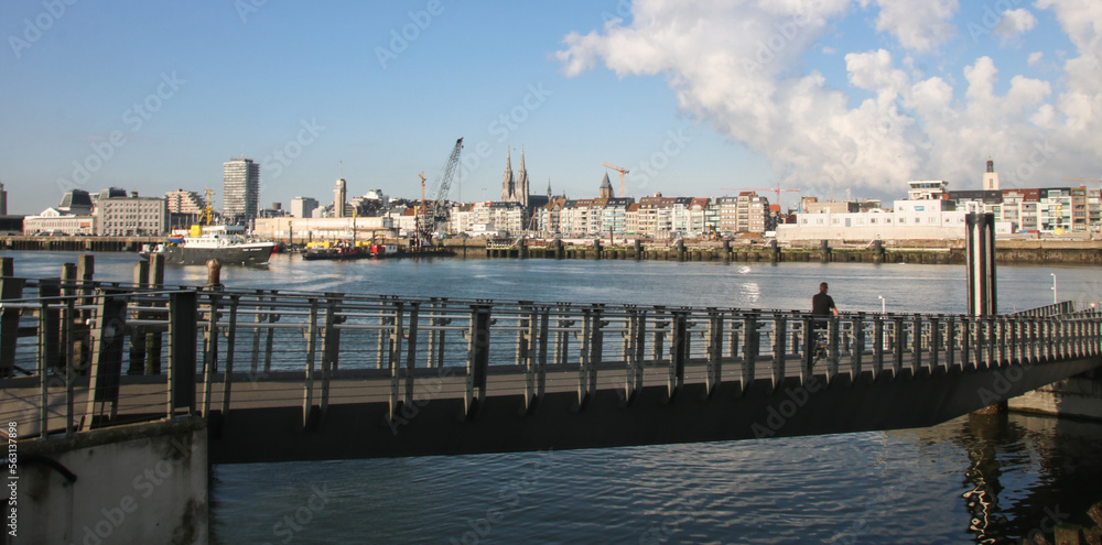 vue sur le port d'Oostende en Belgique vue sur le port d'Oostende en Belgique