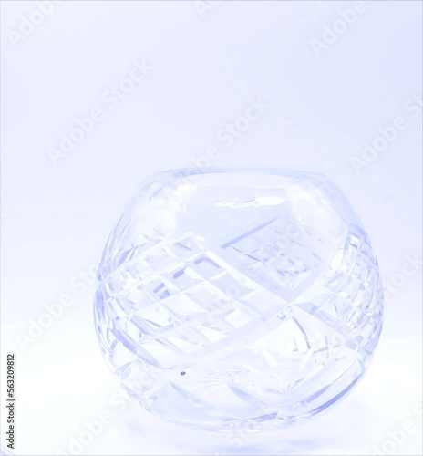 rotating glass container