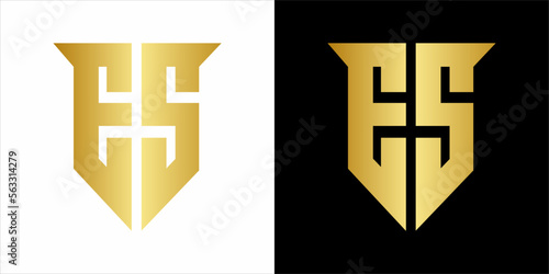 S. E Mono gram logo, gold vintage vlack in white backgorund