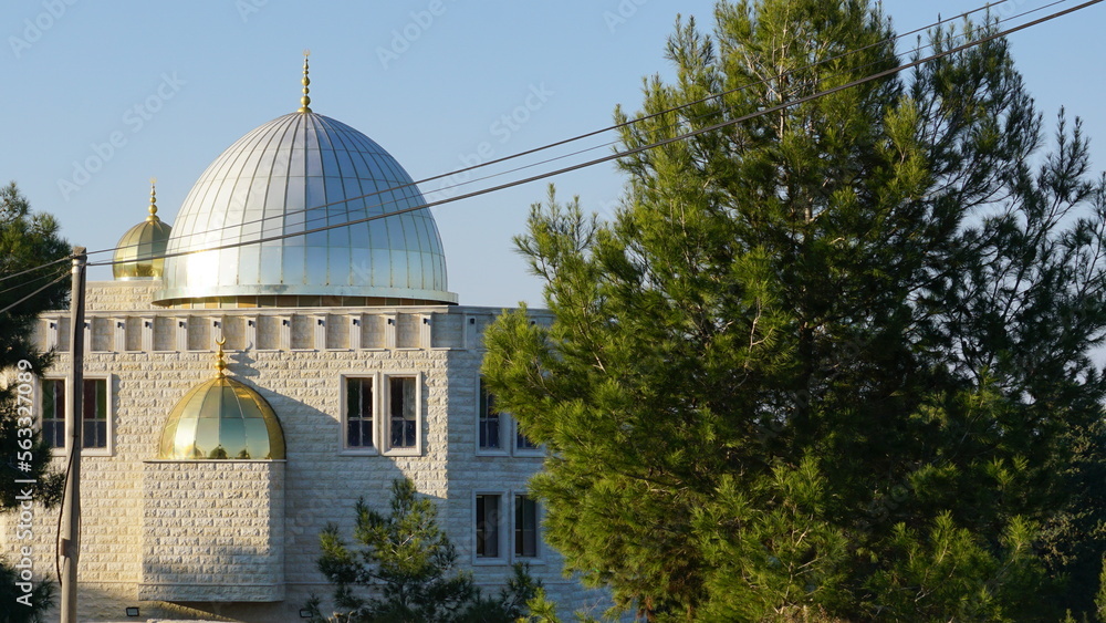 Obraz premium A mosque in Isfiya in the Mount Carmel Area in Israel in the month of December