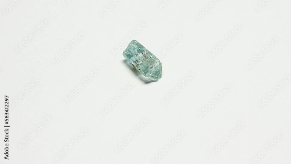 Aquamarin Edelstein Kristall aus Nigeria Aquamarin Edelstein Kristall aus Nigeria