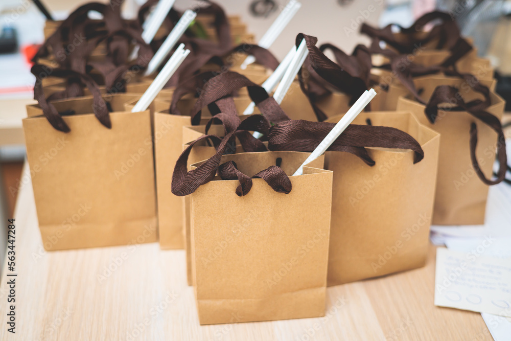 BEST Dollar Tree Christmas Gift Baskets! Easy DIY Dollar Store Christmas Gift  Basket Ideas For Family – Friends – Couples – Kids – Co-Workers – Teachers  – Men – Women – Cheap & Creative Holiday Ideas
