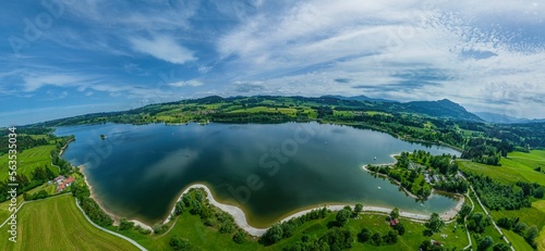 Ausblick auf den Rottachsee bei Moosbach im Allgäu