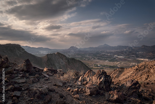 Tableau sur toile The harsh and lifeless rocks of Hatta mountains