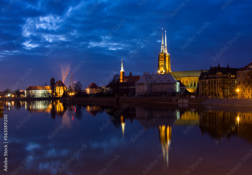 Night view of Cathedral Island, Wroclaw.
